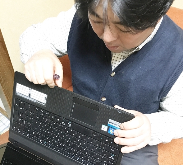 修理作業の様子（サンプル）
