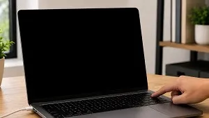 電源が入らないパソコン